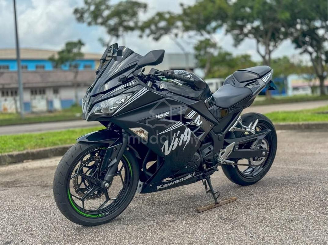 KAWASAKI NINJA 250 Winter Edition - Motorcycles for sale in Tebrau, Johor