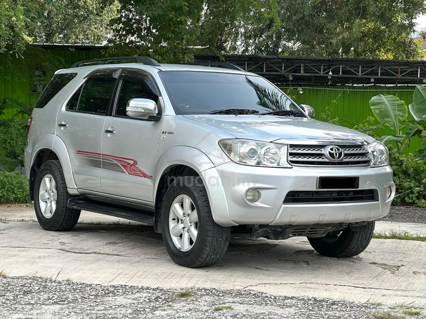 2010 Toyota Fortuner