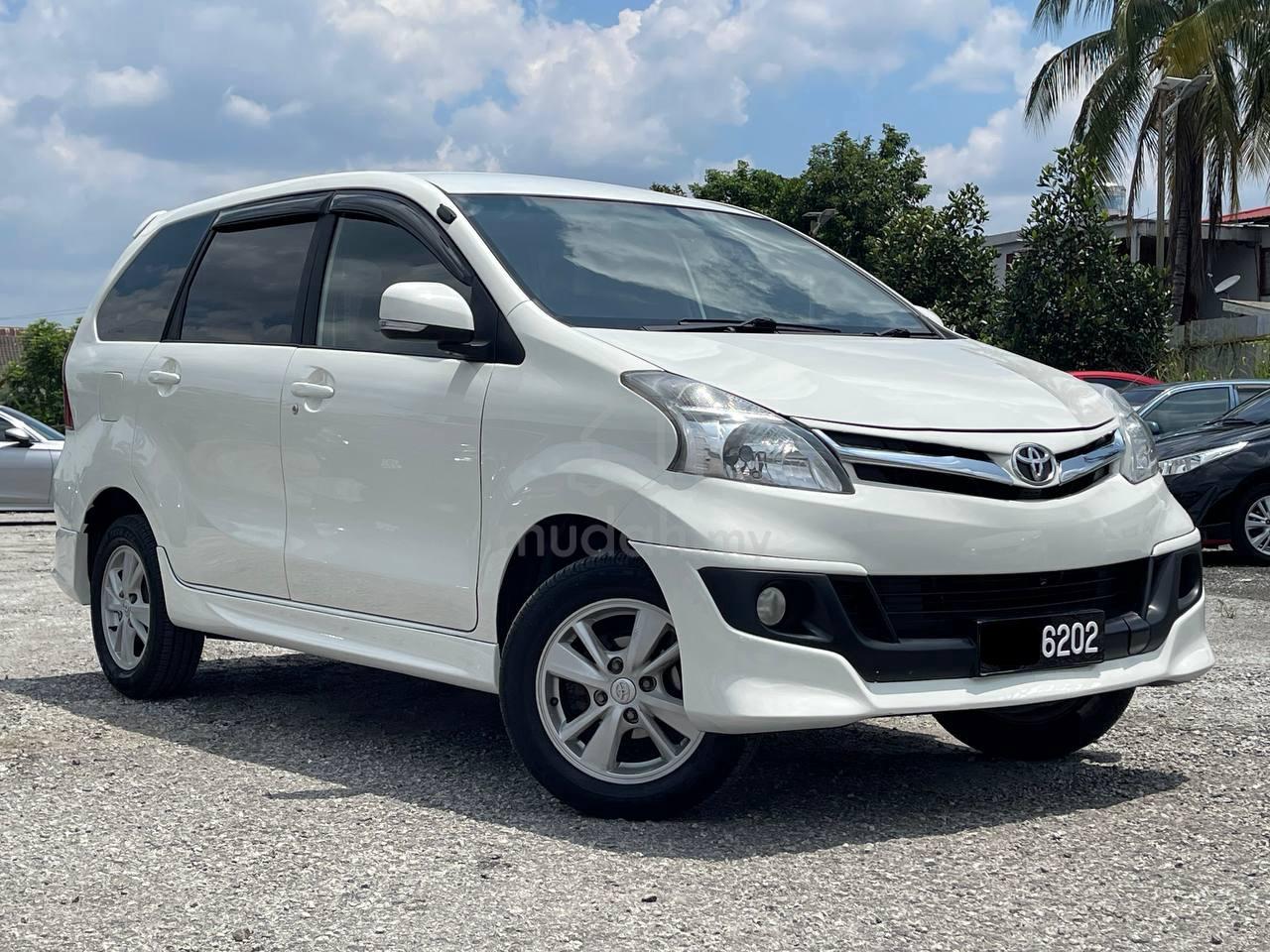 2012 Toyota Alphard