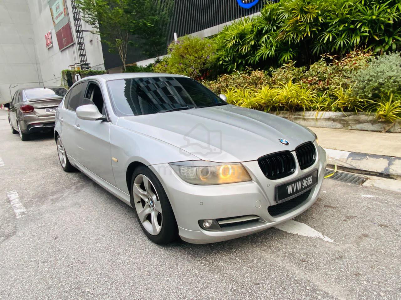 2011 BMW 3 Series
