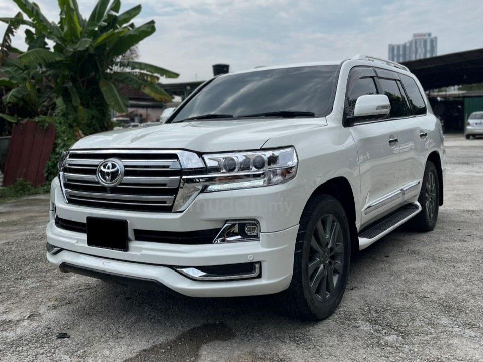 2013 Toyota Land Cruiser