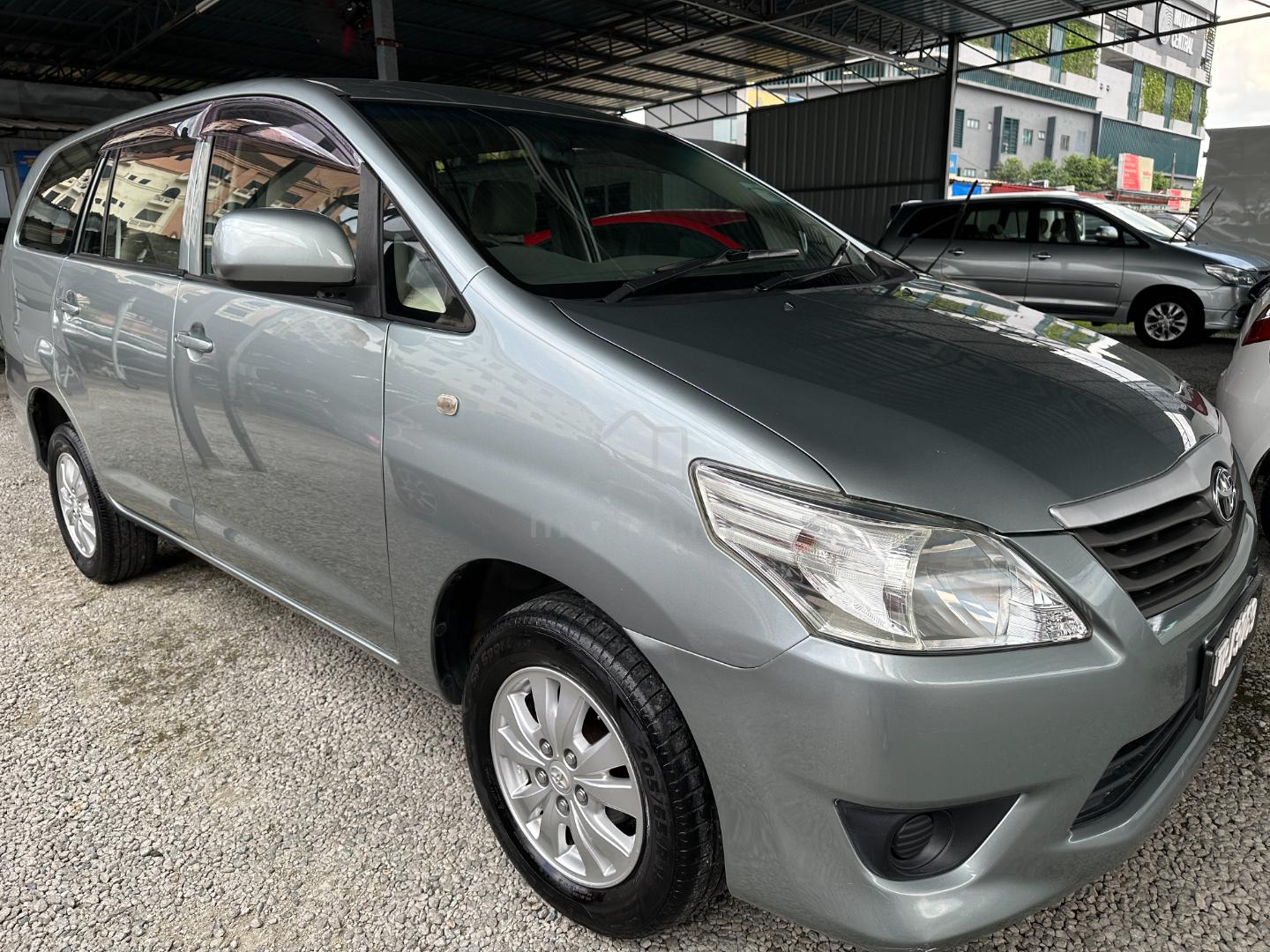 2012 Toyota Innova
