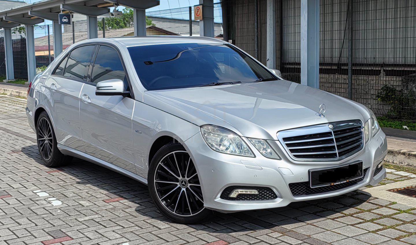 2009 Mercedes-Benz EQS
