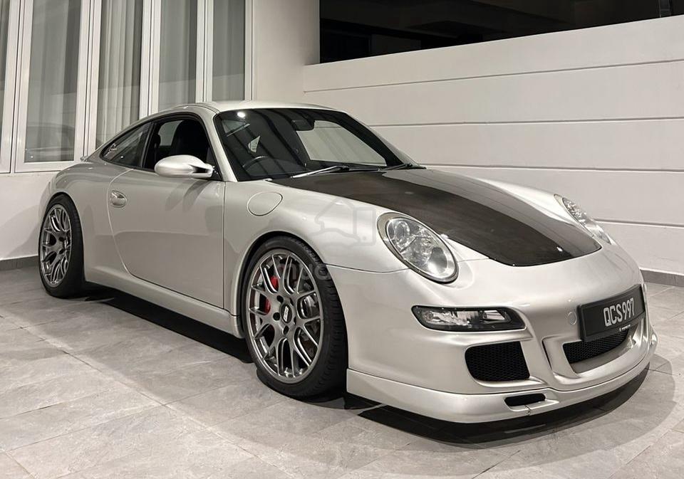 2005 Porsche 911