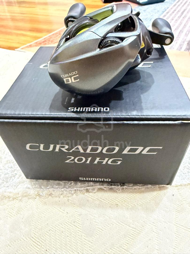 harga shimano curado 201 HGM With over 30 years under its belt as a work horse name for the tournament angler and weekend warrior alike Shimano Curado DC 150A Baitcasting