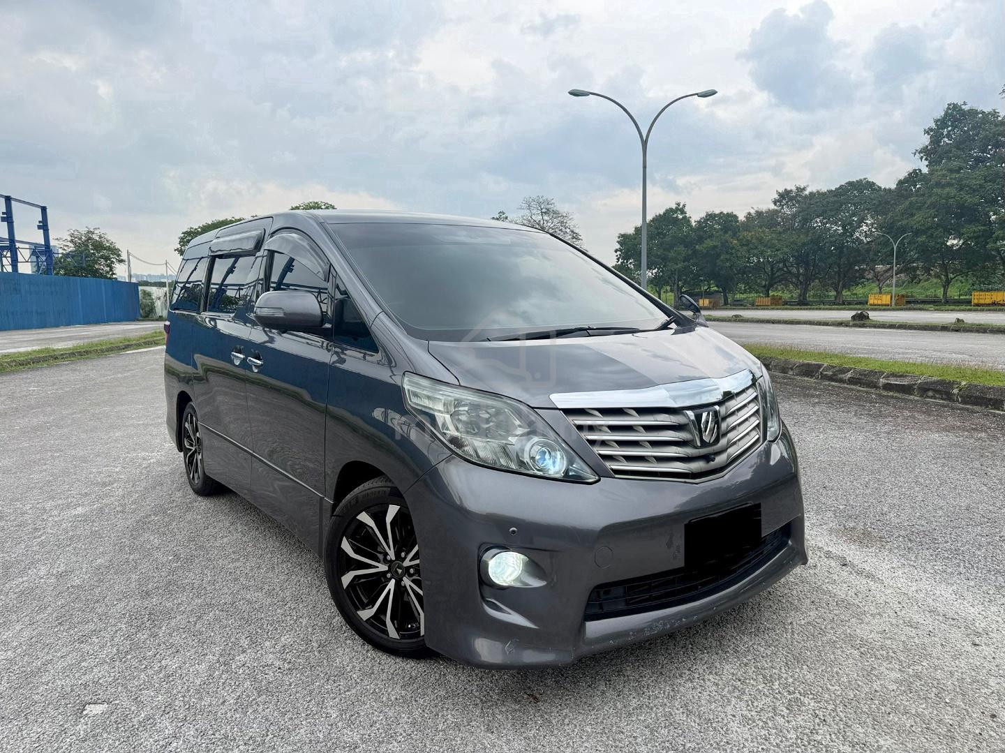 2010 Toyota Alphard
