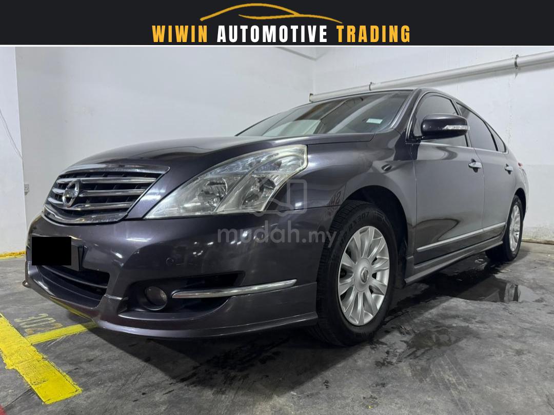 2013 Nissan Serena