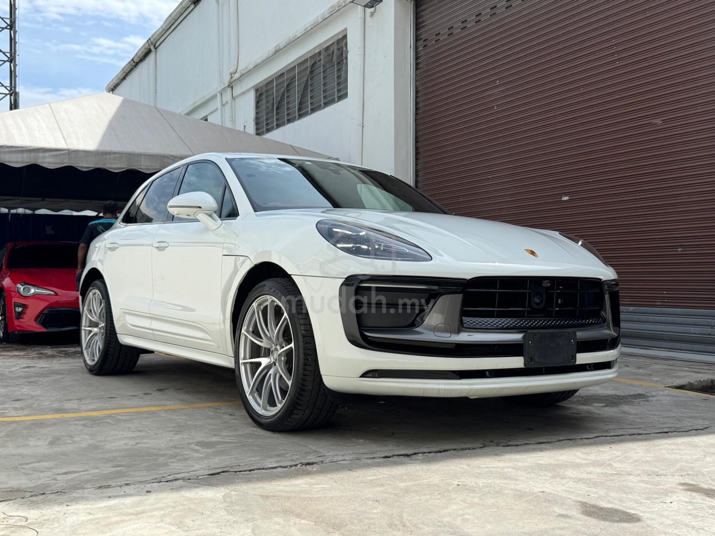 2023 Porsche Macan