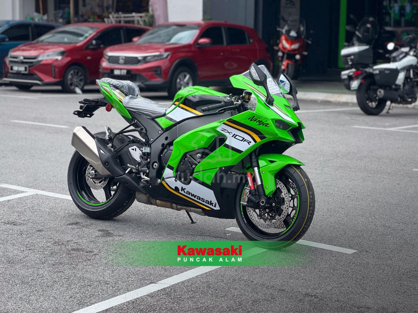 Kawasaki ZX10R GEN 6 ✓ Full Loan ✓ Ready Stock ✓ - Motorcycles