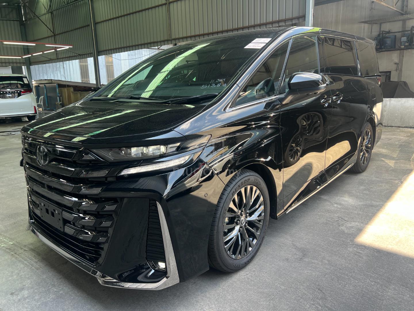 2025 Toyota Vellfire