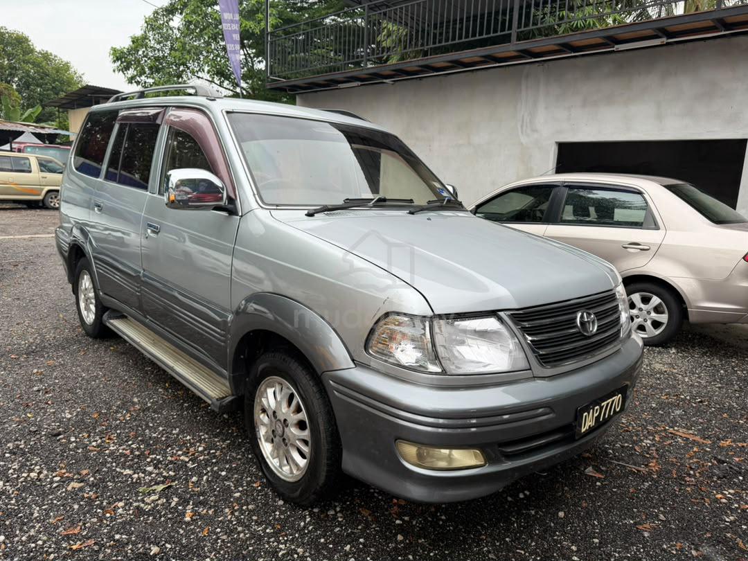 2003 Toyota Land Cruiser