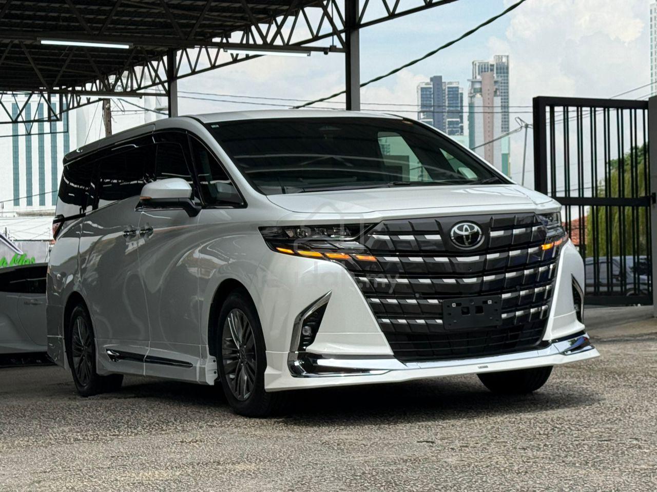 2025 Toyota Alphard