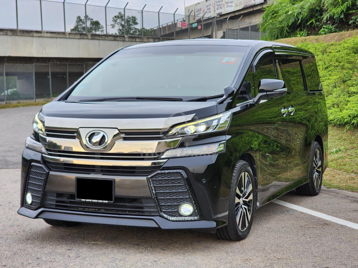 2015 Toyota Vellfire