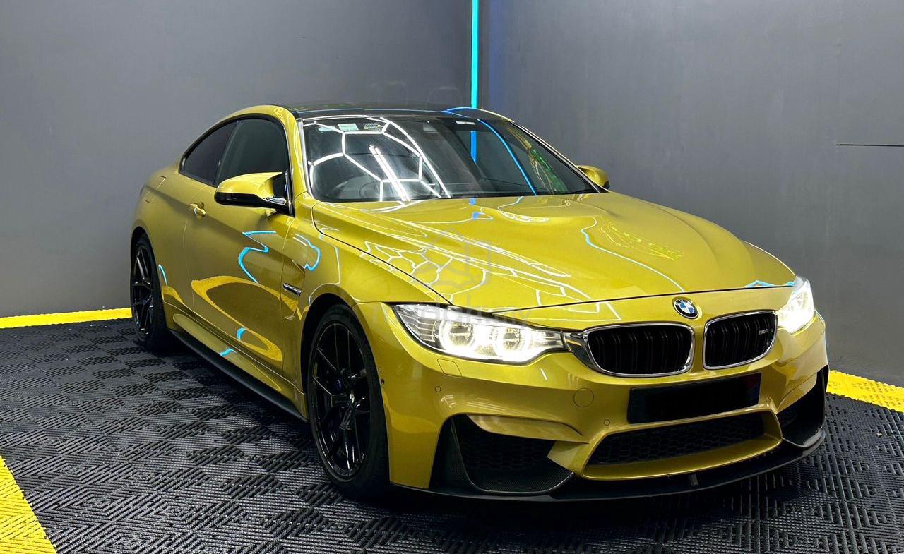 2015 BMW M4