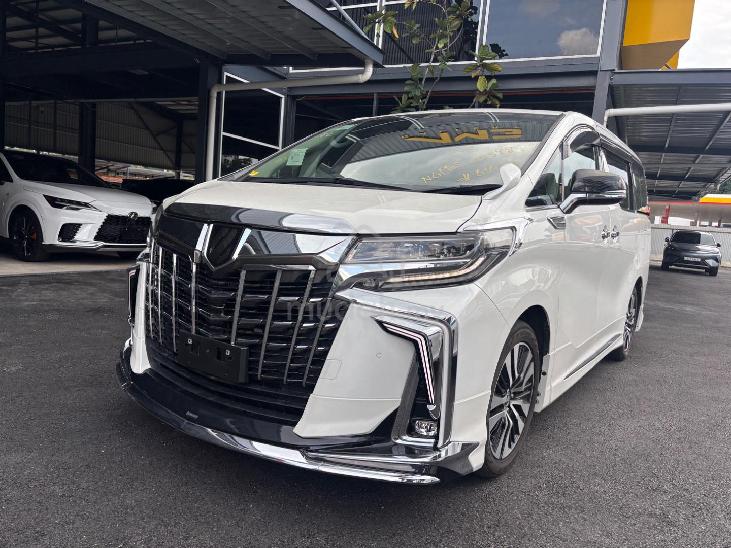 2021 Toyota Alphard