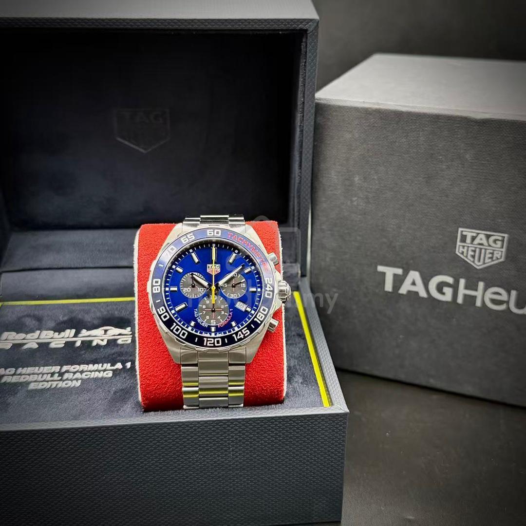 TAG HEUER FORMULA 1 CHRONO “Aston MartinXRed Bull” - Watches