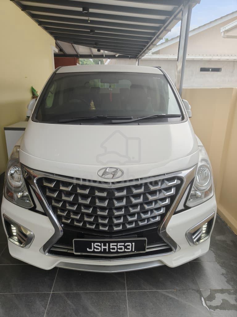 2017 Hyundai Staria