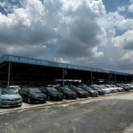 TOP RANK AUTO
