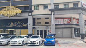 CY Luxury car