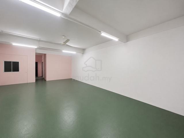 TASEK GELUGOR GROUND FLOOR SHOPLOT FOR RENT Nr TMN SEPADU STESEN KTMB 1