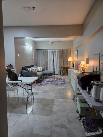 Sri Pelangi Condominium 1