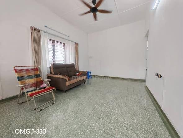 Port Klang Single Storey Corner House Newly Refurbished value buy 1