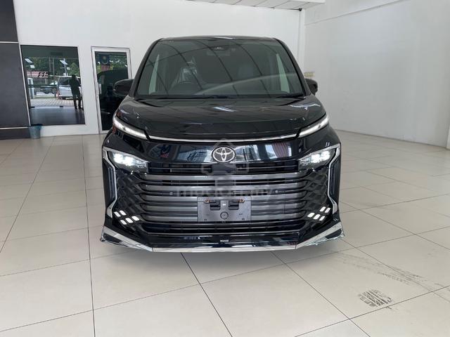 2023 Toyota VOXY 2.0 S-Z (A) MODELISTA - 1