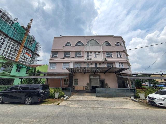 Kedai Pejabat Mewah 4 Tingkat End Lot Sri Cemerlang Kota Bharu 5