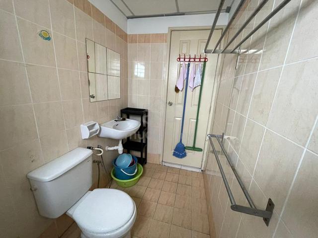 Single Room for Male Unit at SuriaMas 5