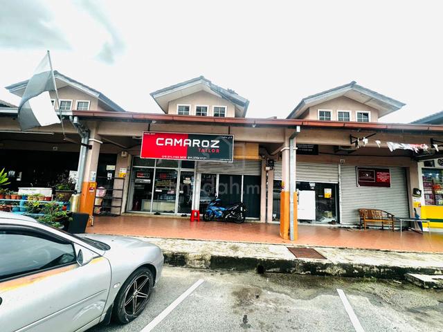 Shop lot setingkat Indera mahkota 14 for sale 1