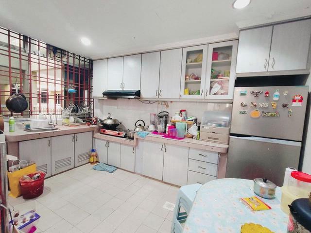 Sri Kenari Apartment 5