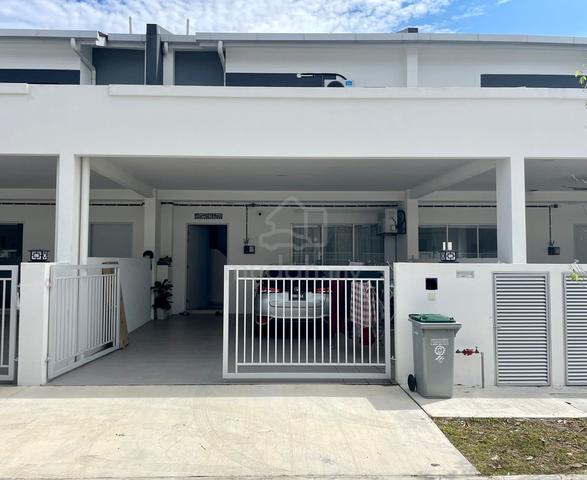 (CHEAPEST NICE COSY HOUSE!) 2 Storey Arowana, Lenggeng 1