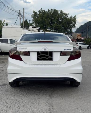 2013 Honda CIVIC 1.5 HYBRID(A)SUPER CARKING - 4