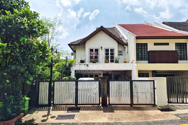 End Lot Double Storey Terrace Jalan Datuk Sulaiman TTDI, KL 1