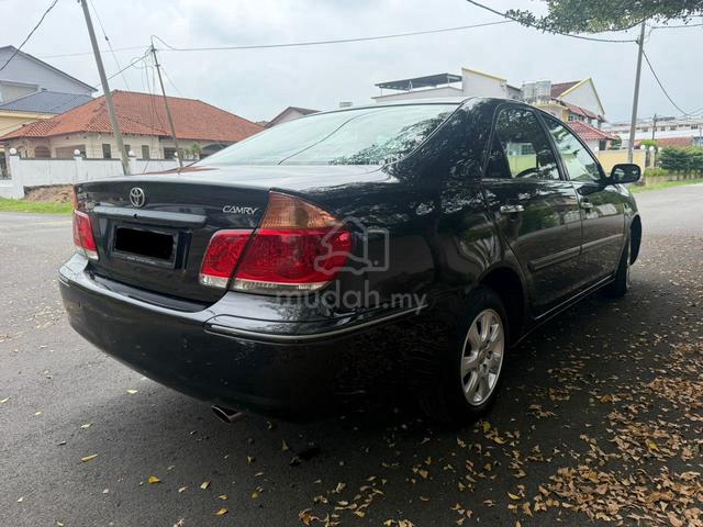 Toyota Camry 2.0 E FACELIFT (A) CASH & CARRY - 4