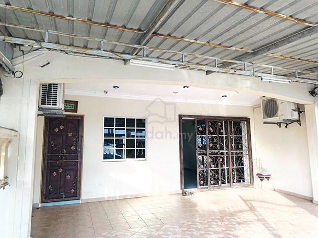 Kempas Double Storey Terrace 1