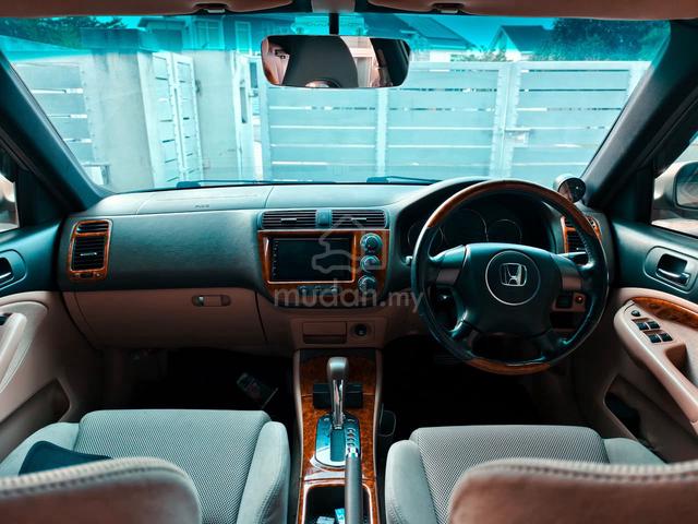 2005 Honda CIVIC 1.7 VTEC (A) - 5