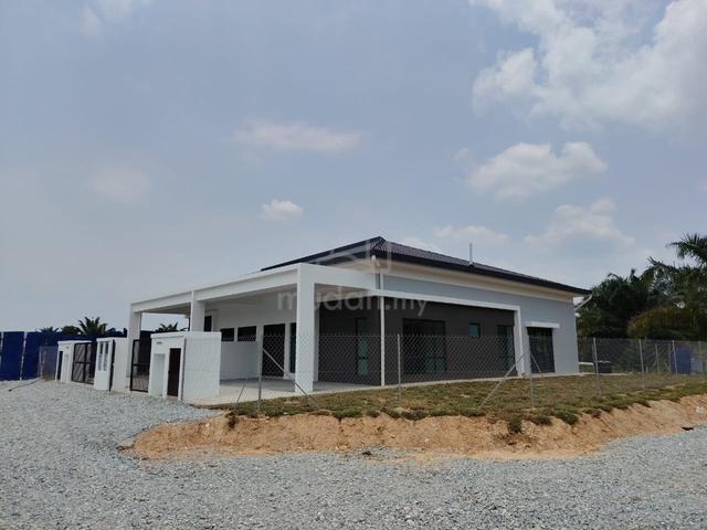 MODEN Semi-D Setingkat Baru Taman Langat Utama 3 Bukit Changgang 1