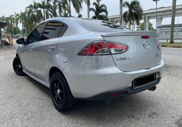 Mazda 2 1.5 AUTO 2014/15 VR LADY OWNER  - 2