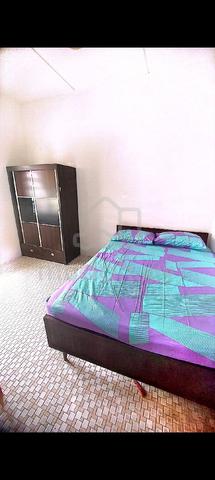 ROOM FOR RENT-Near KSL CITY JB ZERO DEPOSIT!!! TAMAN CENTURY 1