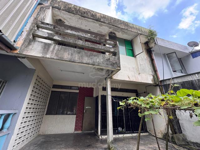 Senai Bandar Baru Uda Jalan Padi Malinja Double Storey Terrace House 1