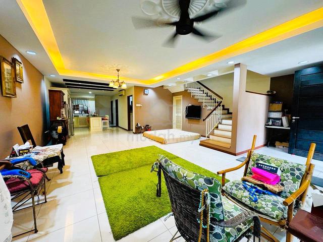 RENOVATED✅+ 24' x 75'⛳| 2 Storey SUPERLINK, Cahaya SPK U9, Shah Alam 1