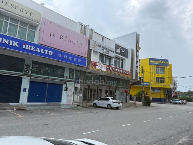 2-stry Shoplot Tmn Lembah permai Facing Mainroad For Sale 1