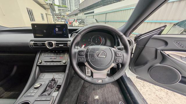 2023 Lexus RC 2.0 300 F-SPORT 10k Km Ready stock - 3