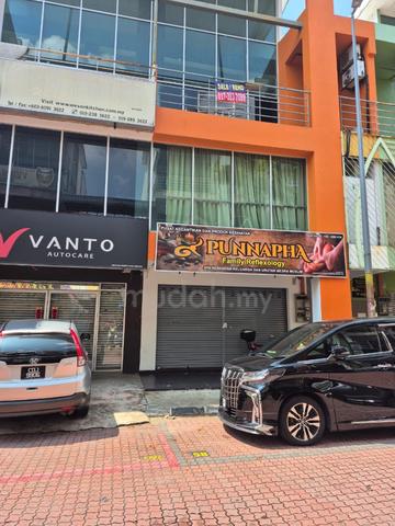 Shoplot Bandar Baru Rawang for Sale 1