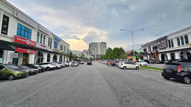 Eco Majestic, Limited Double Storey Shoplot 1