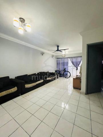 Flora Damansara 1