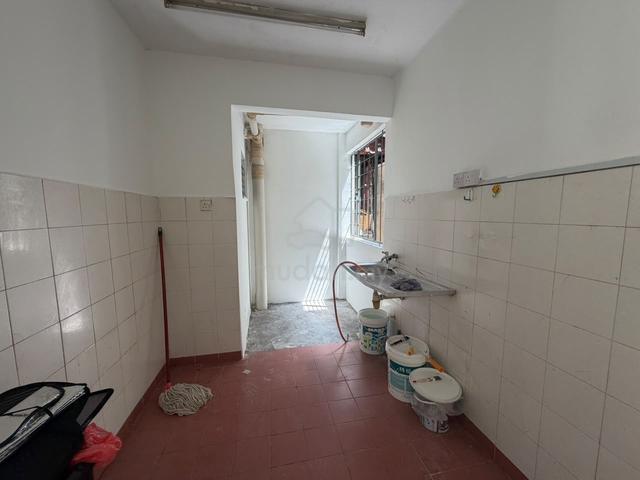 Apartment Permai (Damansara Damai) 1