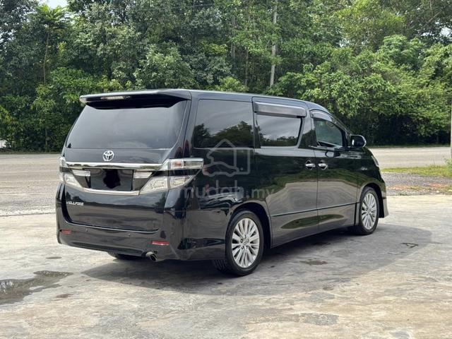 2012 Toyota Vellfire 2.4 ZG (A) - 5
