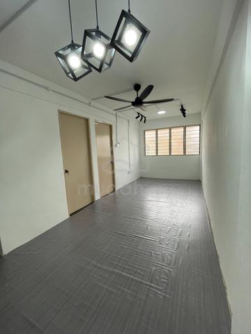 Flat Semarak 1